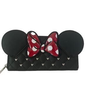 Loungefly Minnie Mouse Quilted Zip Around Wallet
